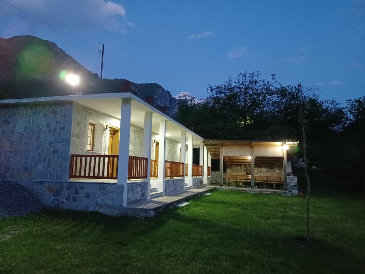 Сasa de vacaciones Buni Shqipes Theth